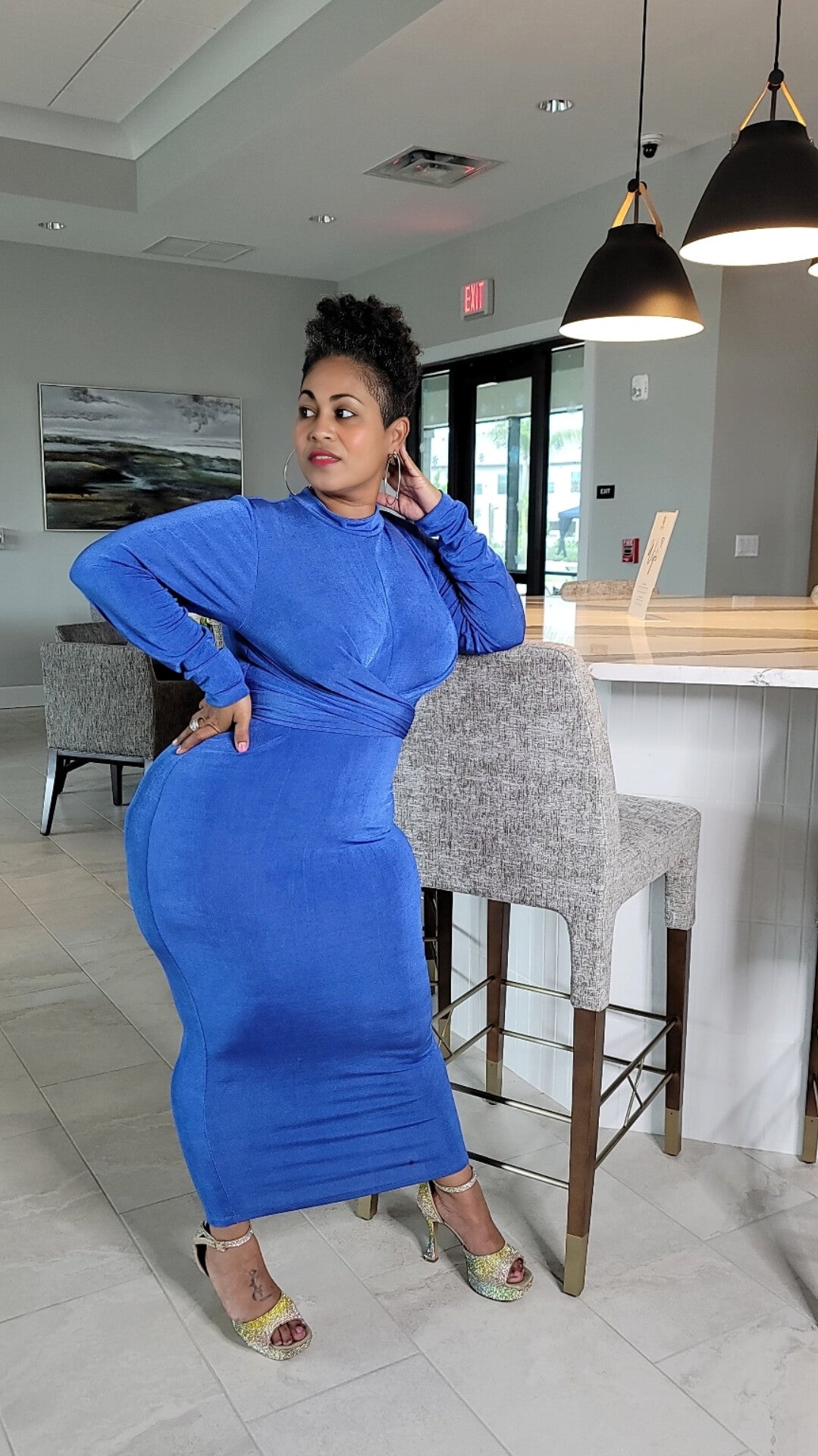 Hug me Tight Midi Dress (Blue)
